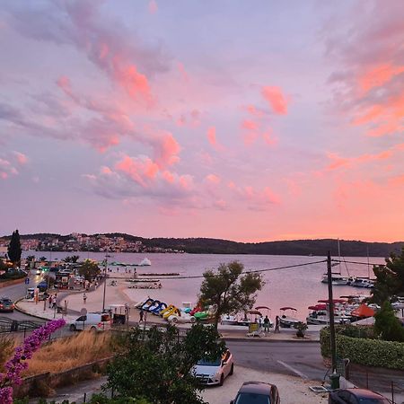Apartman Simac Okrug Gornji Trogir Exterior photo