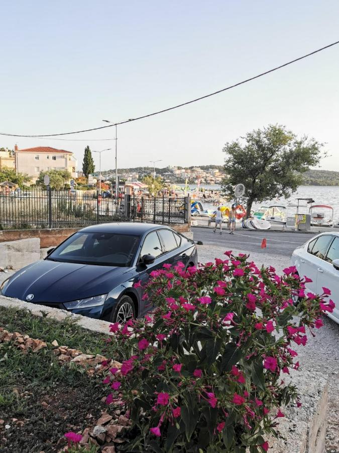 Apartman Simac Okrug Gornji Trogir Exterior photo