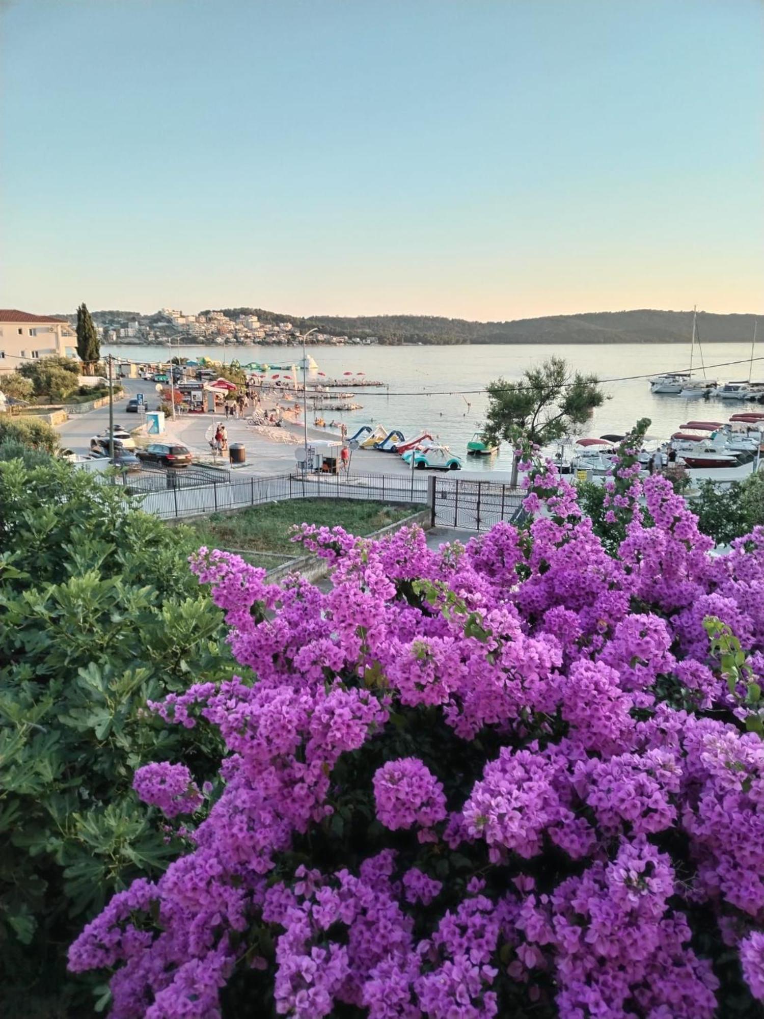 Apartman Simac Okrug Gornji Trogir Exterior photo